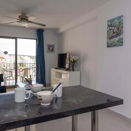 Castle Harbour 8 Appartement